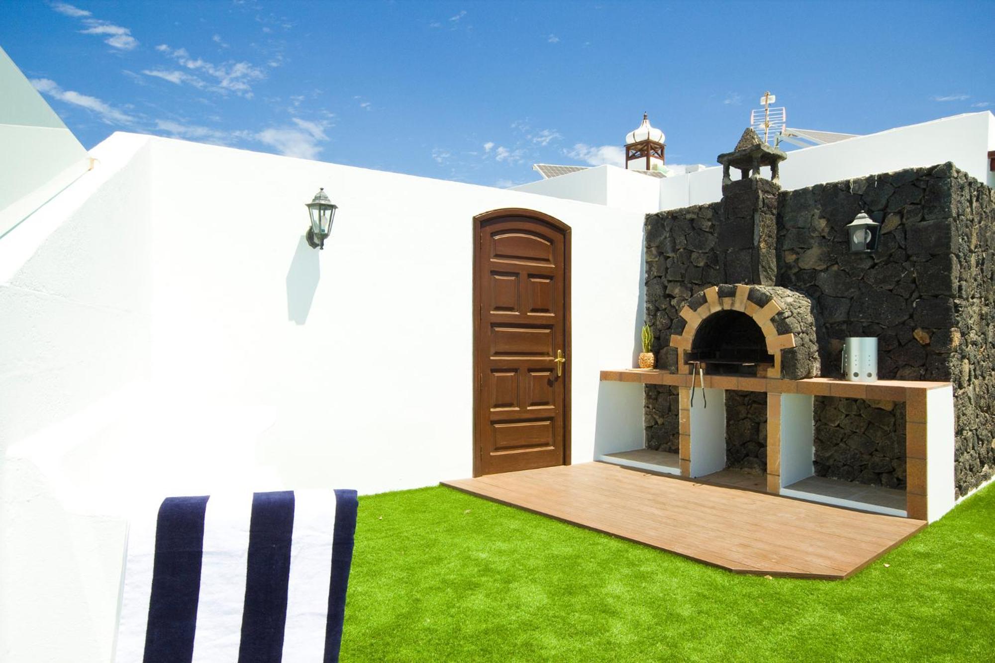 Villa El Golfo - By Az Rentals プエルト・デル・カルメン エクステリア 写真